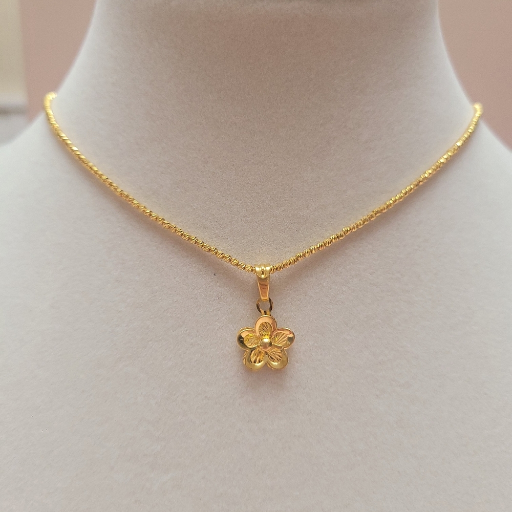 Flower Pendant only in Solid Gold 21K - Picture 9 of 10